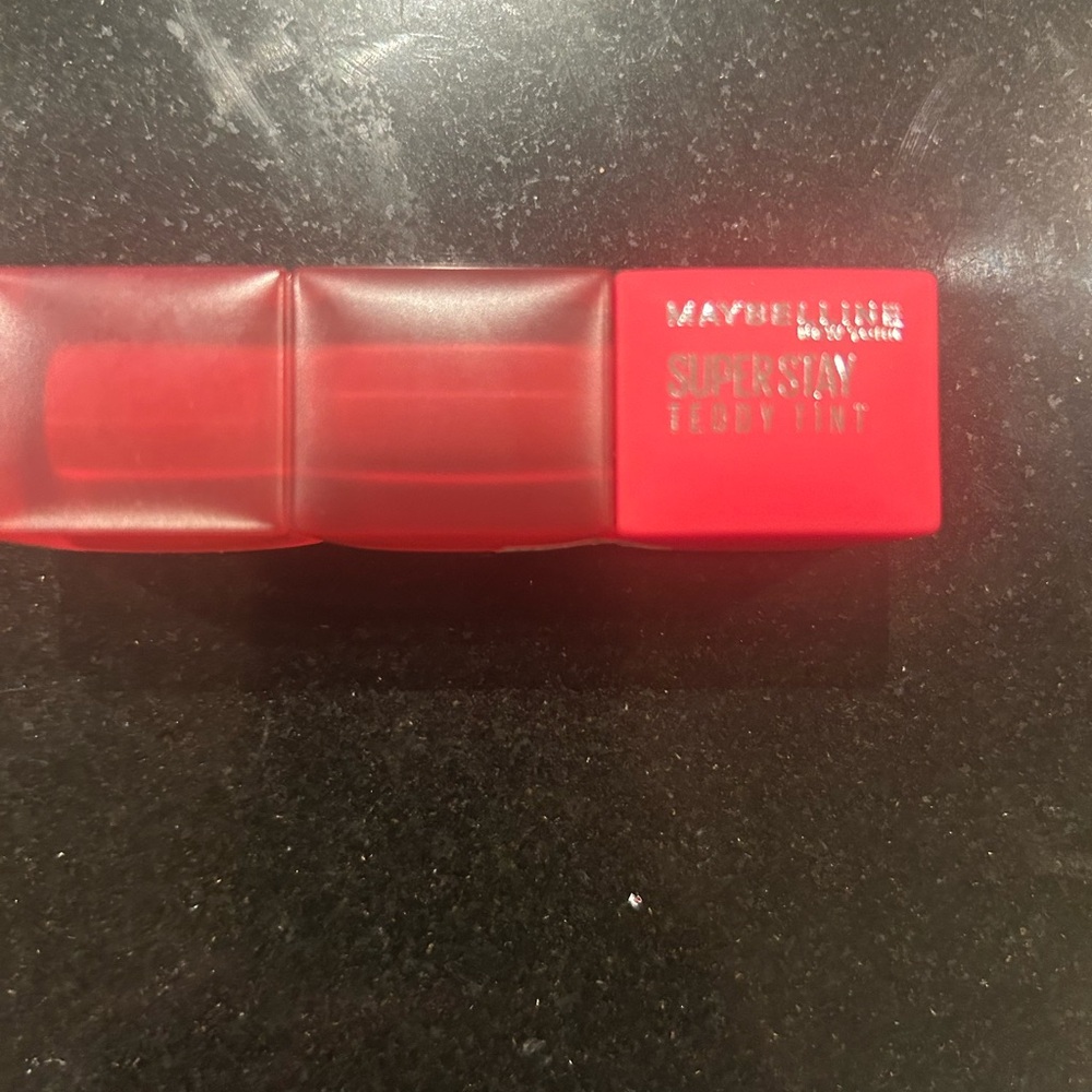 Maybelline Super Stay Teddy Tint Lipstick in 35 Forever July